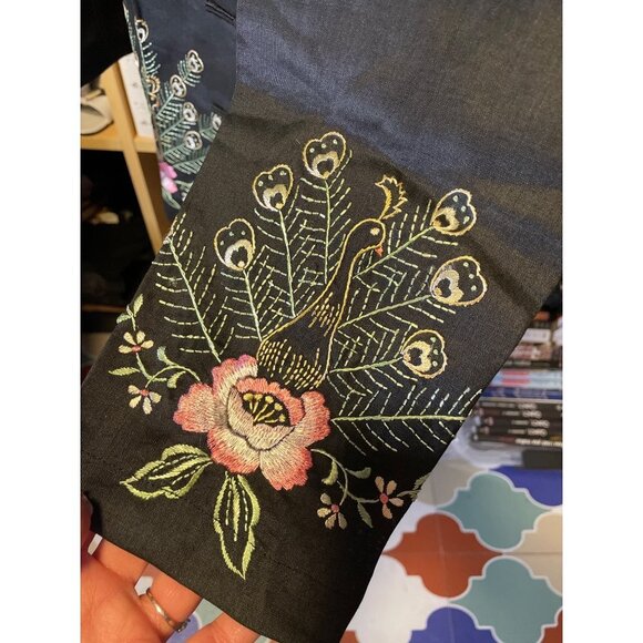 Potex NWT Black Linen Asian Inspired Peacock Embroidered Top Sz M - Picture 5 of 11